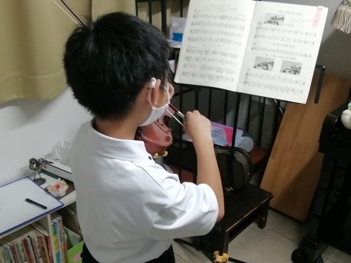 祈りを音楽に_e0274266_18173764.jpg
