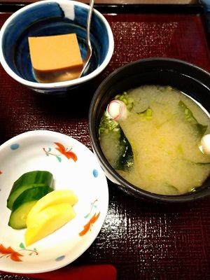 飯田橋 別邸 鳥茶屋の旬菜 玉子丼_f0112873_22152005.jpg