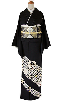 菱紋に松喰鶴の黒留袖 : それいゆのおしゃれ着物スタイル