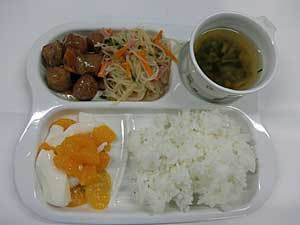 幼稚園の給食(^O^)_e0325335_15194487.jpg