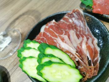 馬肉のチャンピオン 立ち呑み 天神橋_a0007462_11111592.jpg