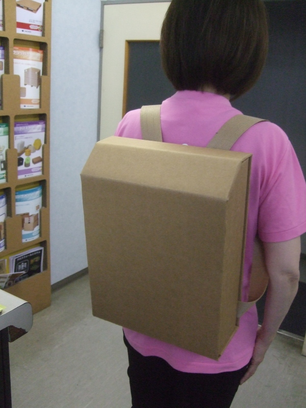 ダンボール製ランドセル 完結編_e0189870_13351776.jpg