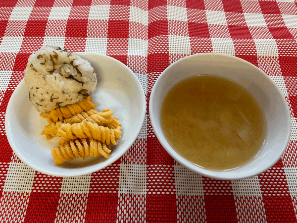 5/13の給食_c0293682_17315027.gif