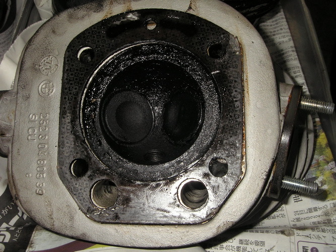 BMW R50/2 腰上_e0218639_11314664.jpg