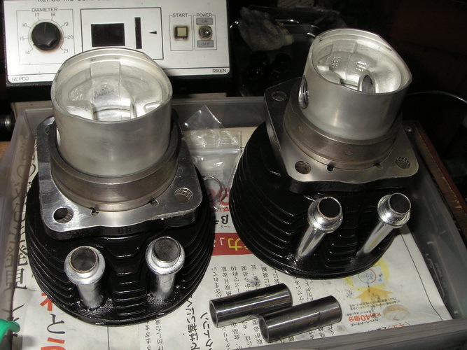 BMW R50/2 腰上_e0218639_11314724.jpg