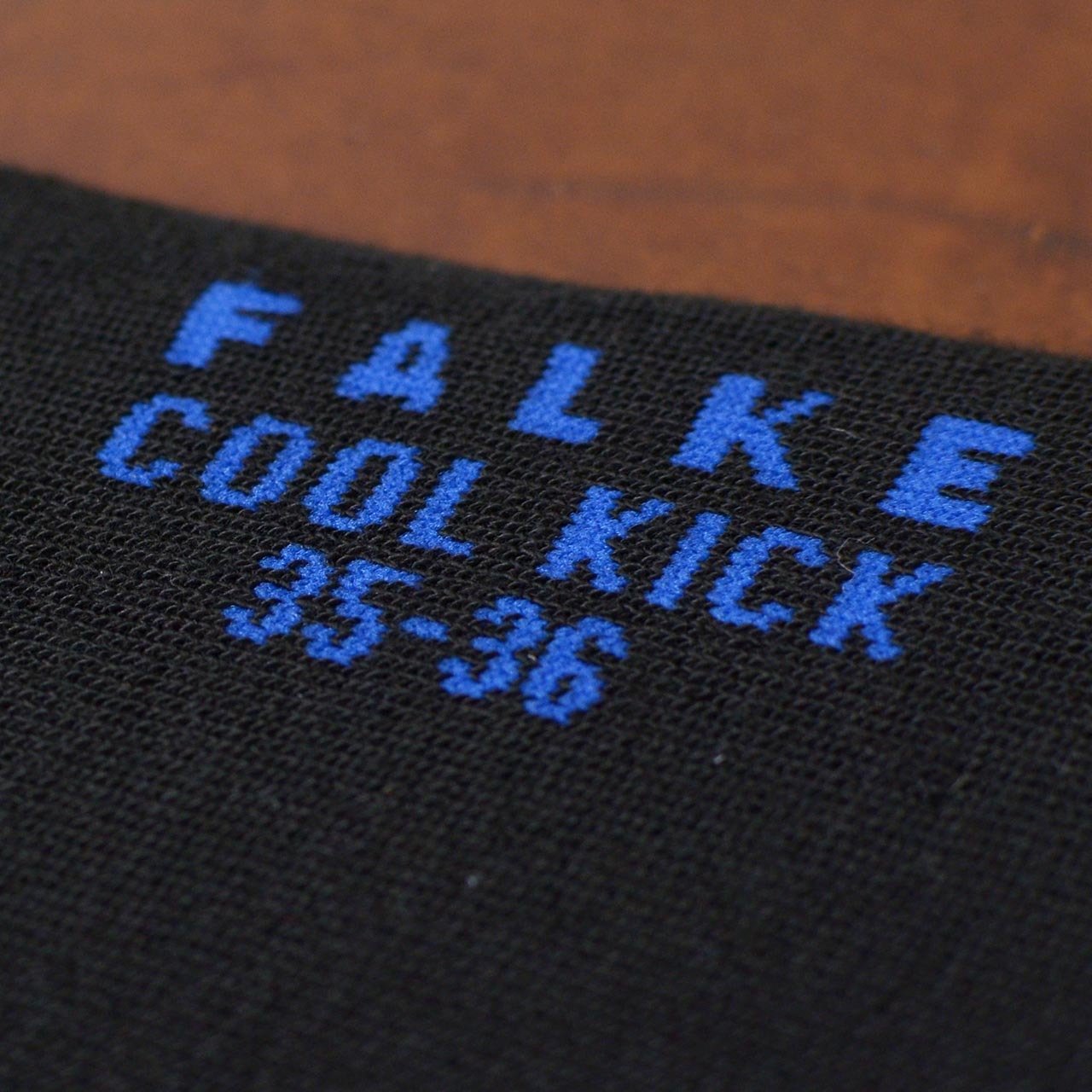 FALKE[ ファルケ] COOL KICK INVISIBLE [16601]_f0051306_13133733.jpg