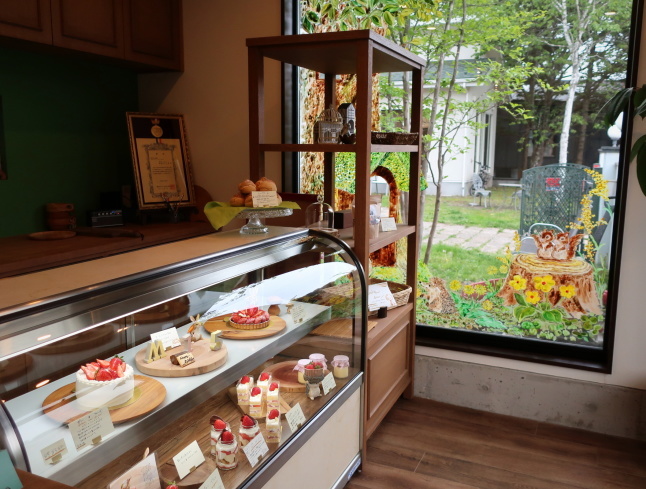 軽井沢スイーツ散歩・2022春夏 * MAISON DE 15 のスイーツ♪_f0236260_12175824.jpg