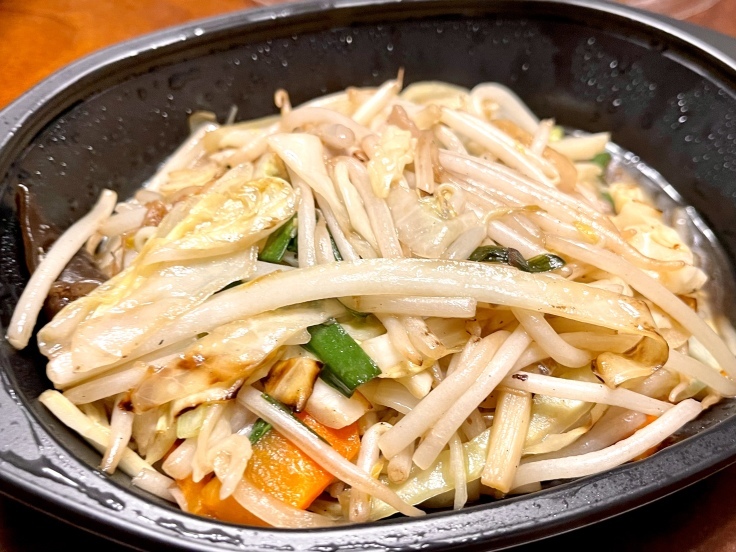 「ぎょうざの満州」からテイクアウト!!_c0212604_21294321.jpeg