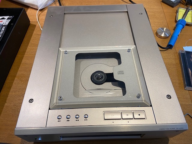 SONY CDプレイヤー CDP-X3000 動作確認済み リモコン付き ゴールド系