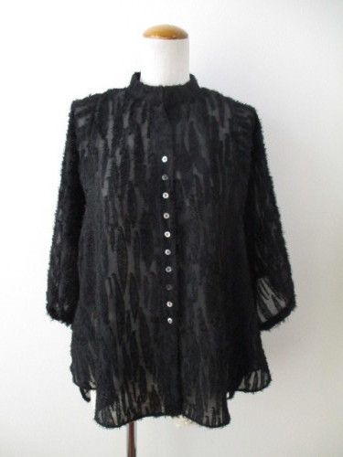 トラノイオパールジャガードブラウス