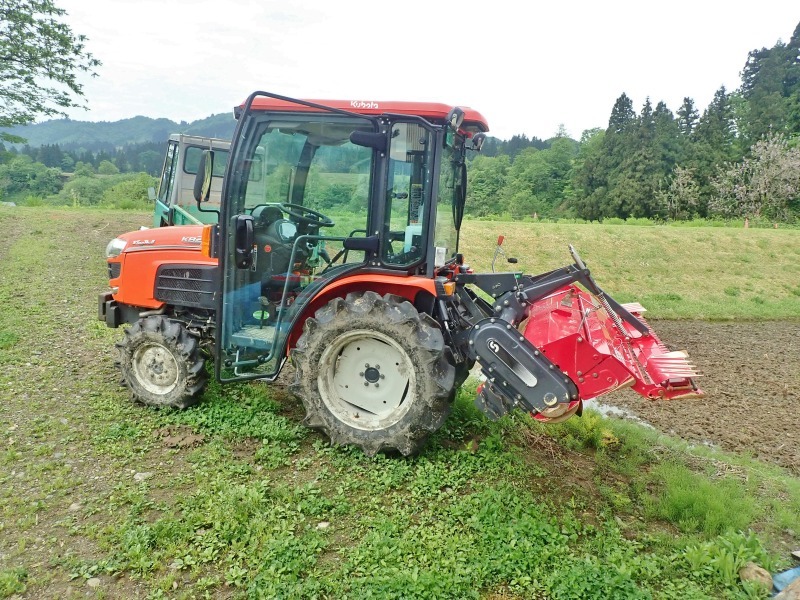 週末の兼業農家 雨降りから・・・様子見に一枚だけの「田掻き作業」をする_c0336902_21560049.jpg