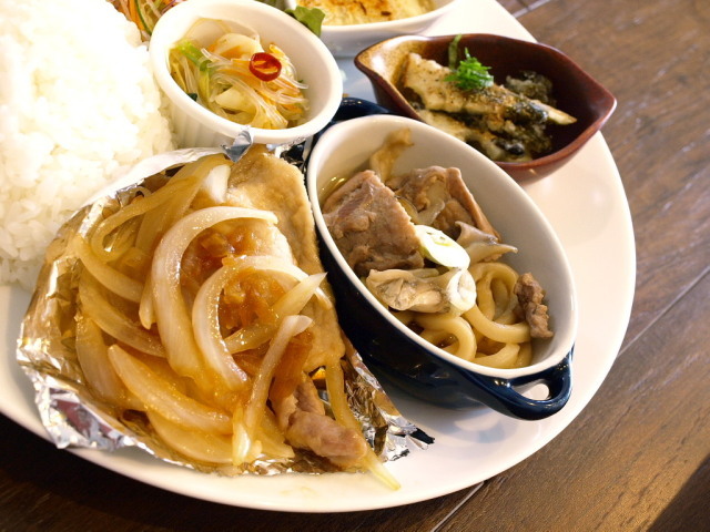 カフェ ブルーハッピー その5(ワンプレートセット)_d0153062_20214102.jpg