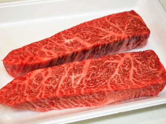 牛たたきとステーキ_a0258686_07552592.jpg