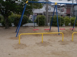 ブランコの修理 _d0172404_13203479.jpg