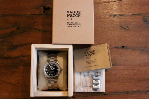 「VAGUE WATCH Co.」 憧れのモデル \"Every-One\" ご紹介_f0191324_08020809.jpg