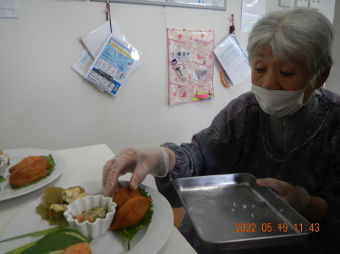 お稲荷さん!_d0178056_14330093.jpg