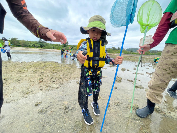 青空ようちえん〔週末〕あおぞら海はじめ(4/17)今年度も青空ようちえんはじまりました!春の海に遊びに出かけよう!_d0363878_03194999.jpg