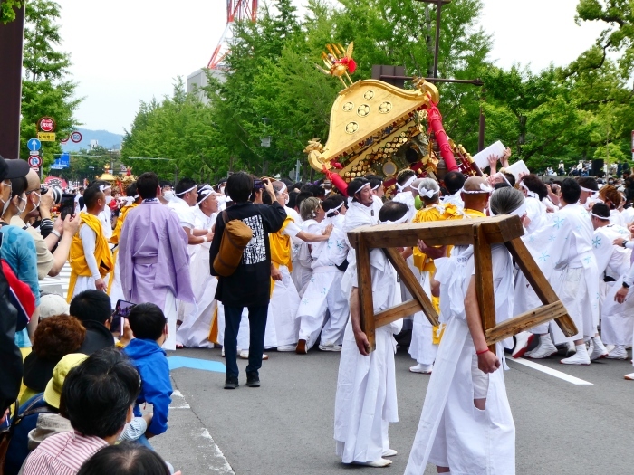 　　和歌祭４ 御神輿（おみこし）　　２０２２-０５-２３　００：００ 　_b0093754_23464599.jpg