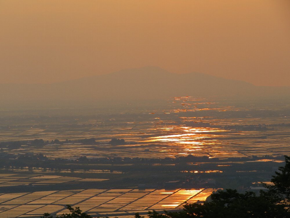 護摩堂山から夕景水鏡_a0309917_23351270.jpg