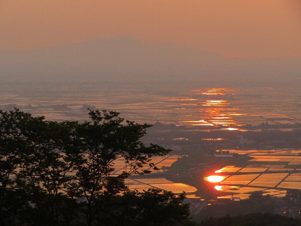 護摩堂山から夕景水鏡_a0309917_23382243.jpg