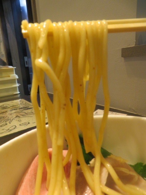 【新店】一寸誕生（醤油らーめん）＠Japanese Noodle一寸法師_a0389150_16231770.jpg