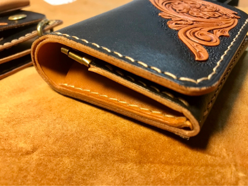 Tidaco Leather Works×Handmade leather goods t.kannoコラボ遂に解禁！_a0228364_14555057.jpg