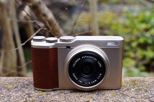 コンパクト・デジタル・クラッシックス（７）FUJIFILM XF10 : 【匠の