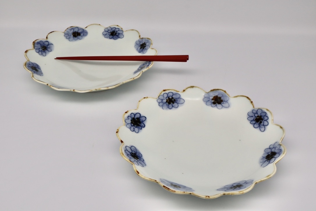 山口利枝 磁器のうつわ展_b0132442_14574708.jpeg