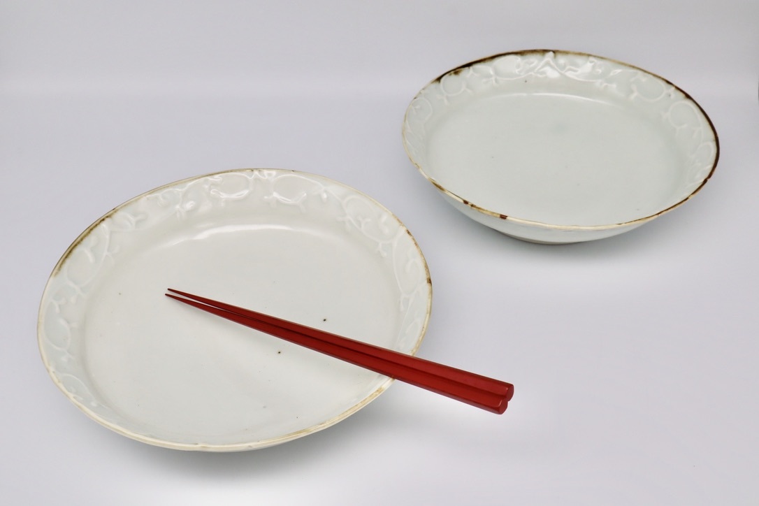 山口利枝 磁器のうつわ展_b0132442_14585373.jpeg