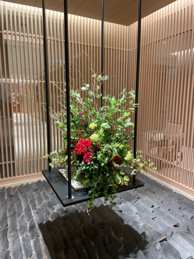 慰安ハワイ旅行① 空港ラウンジ_b0228252_12375735.jpg