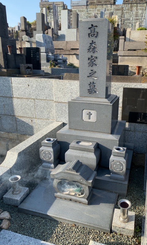 真樹日佐夫（1940～2012） : 有名人の墓巡り～昭和の著名人と出会う旅～