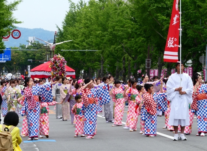   和歌祭 ７　　２０２２-０５-３１　００：００ 　_b0093754_22584253.jpg