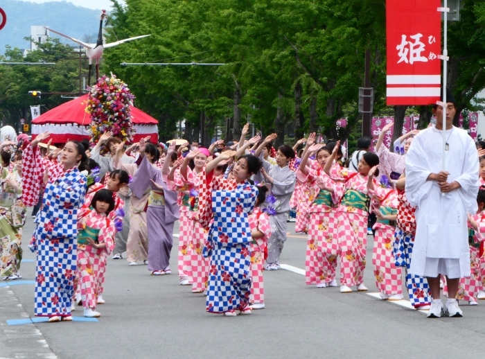   和歌祭 ７　　２０２２-０５-３１　００：００ 　_b0093754_22585235.jpg