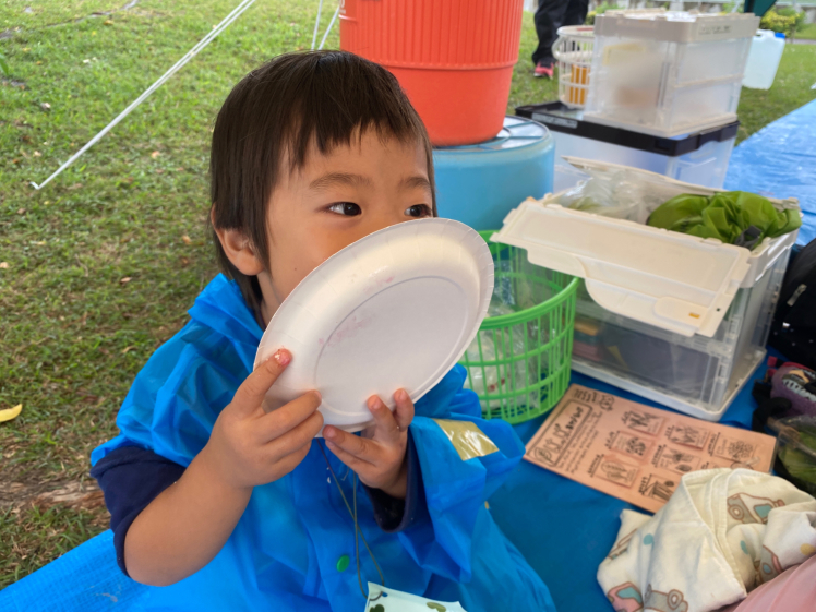 青空ようちえん〔週末〕草木であそぼう!(5/4)葉っぱや木の実を見つけたら楽しい発見がいっぱい!お花で作ったジャムが今日のおやつ!_d0363878_15175054.jpg