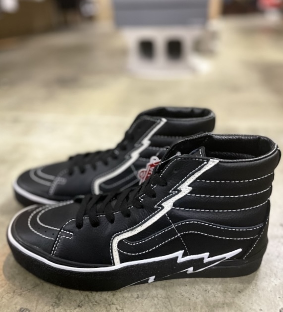 VANS EAR Europe Limited MODEL ★★_d0152280_09241768.jpeg