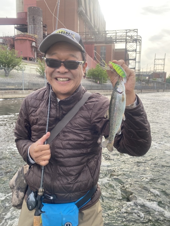 NLW Fishing Live - 2022/5/24 - ミシガン州の川スモールマウスチャレンジ_d0145899_08575509.jpeg
