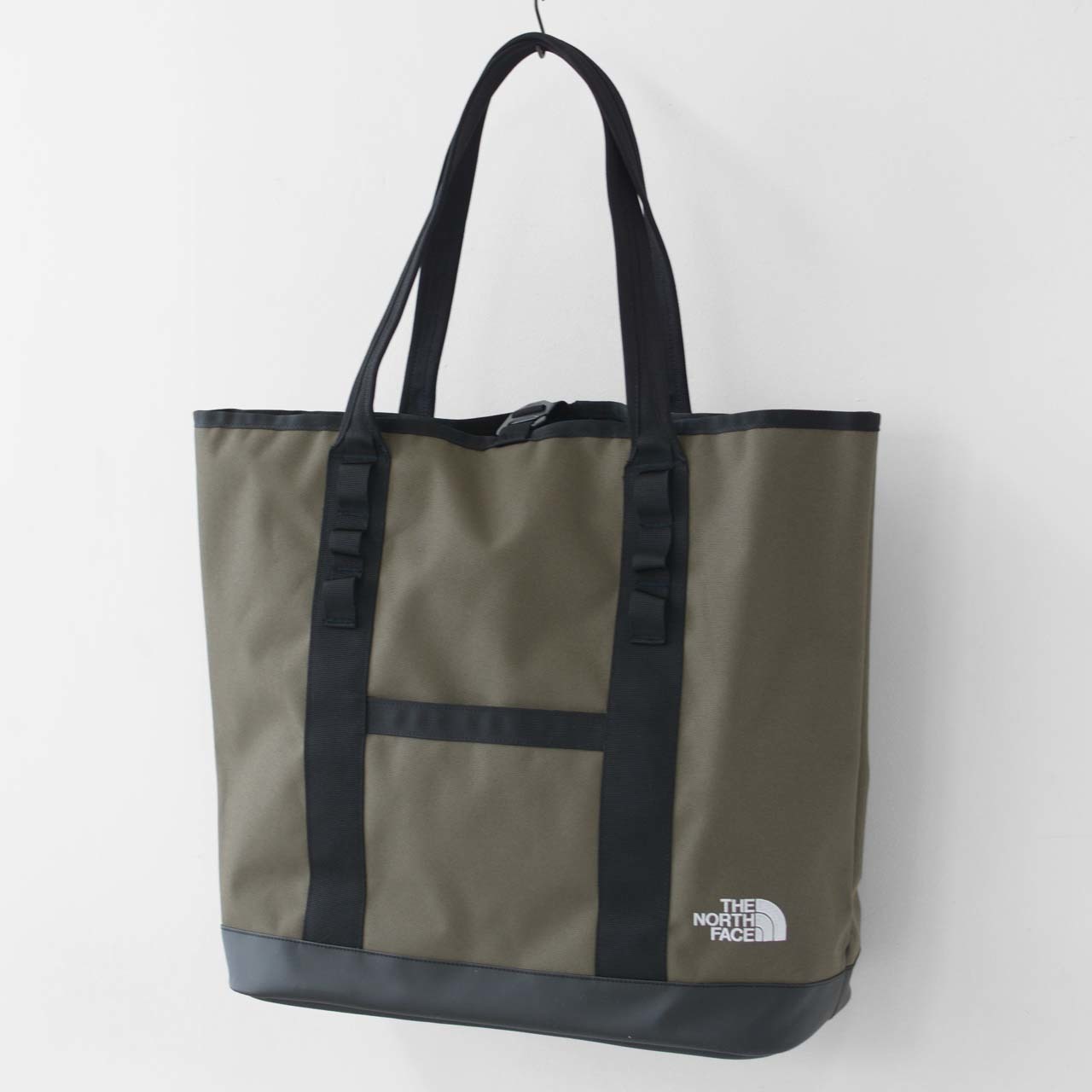 THE NORTH FACE [ザ・ノース・フェイス] Fieludens Gear Tote S [NM82202]_f0051306_09274950.jpg