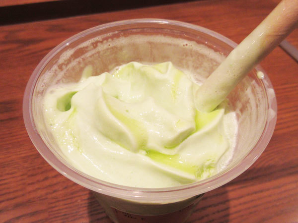 スターバックス・コーヒー 東京ビッグサイト店_c0152767_21112806.jpg