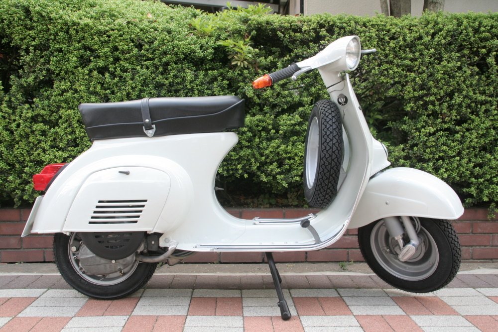 ベスパ Vespa タイルパネル 壁掛け - 置物