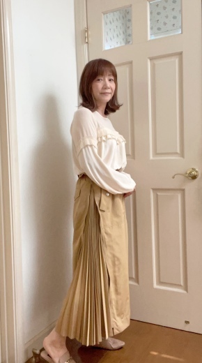 Actuelアクチュエルのサイドプリーツミニタリースカート(長っ!笑)_a0213806_21491149.jpeg