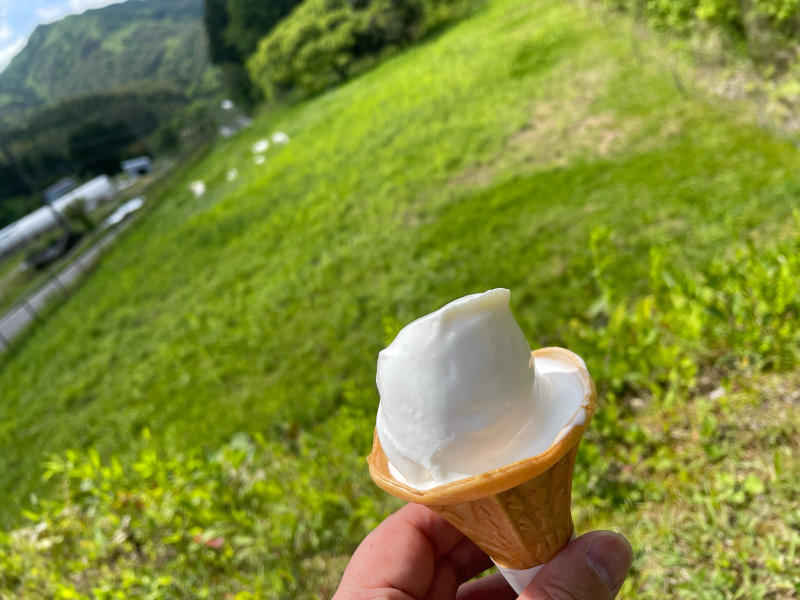 【バイカーのオアシス】TAKARAチーズ工房@長野県売木村_b0008655_00162063.jpg