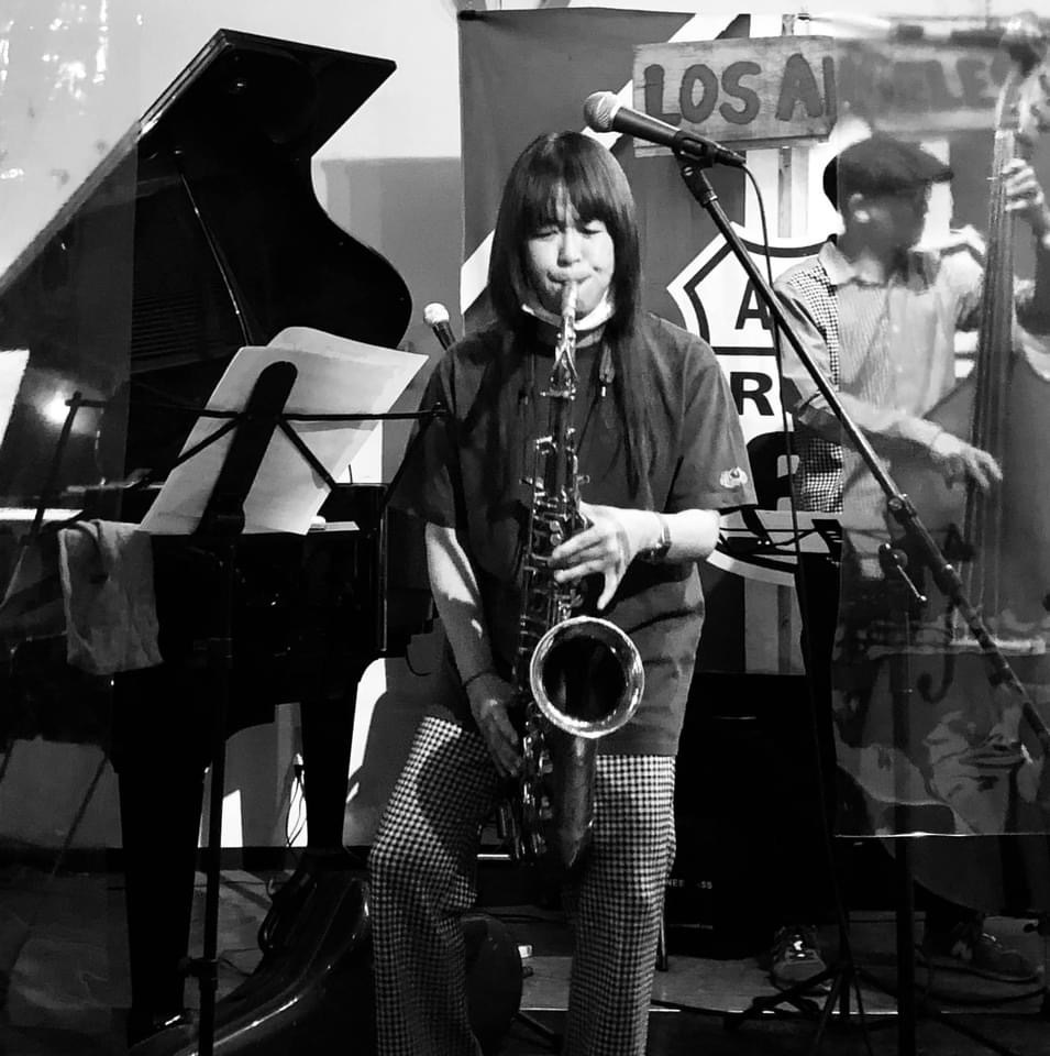 Jazzlive Comin ジャズライブ カミン 広島 6月6日月曜日のジャズライブ_b0115606_09495905.jpeg