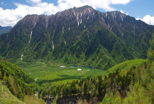 穂高連峰、焼岳や笠ヶ岳、乗鞍岳を望む360度の大展望_a0113718_18091357.jpg