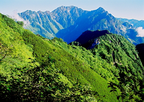 穂高連峰、焼岳や笠ヶ岳、乗鞍岳を望む360度の大展望_a0113718_18162273.jpg