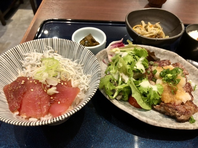 【二色丼と牛ステーキセット】野饗(のあえ)_b0009849_13425963.jpeg