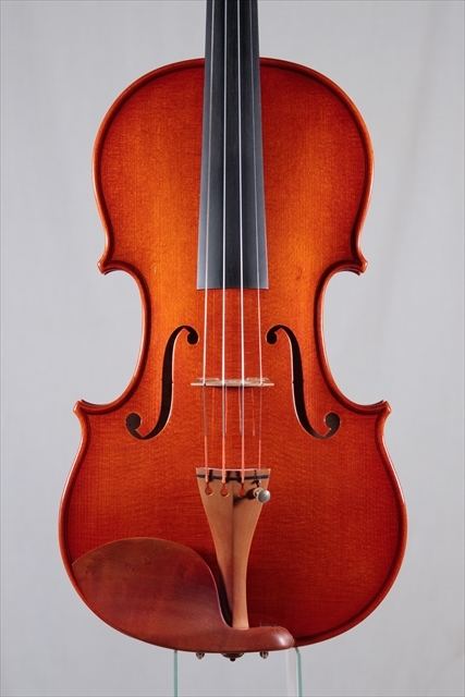 思い出話③　宮地楽器さんの歴代展示ヴァイオリンのご紹介。_d0047461_16315818.jpg