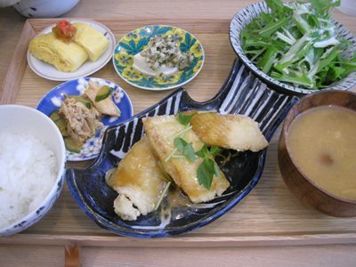 和食ランチ おともトごはん おかもト食堂 京都発 食べ歩きと旅の備忘録 和食ランチ おともトごはん おかもト食堂 京都発 食べ歩きと旅の備忘録