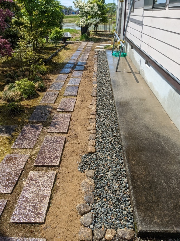 庭の工事_f0390289_09570217.jpg
