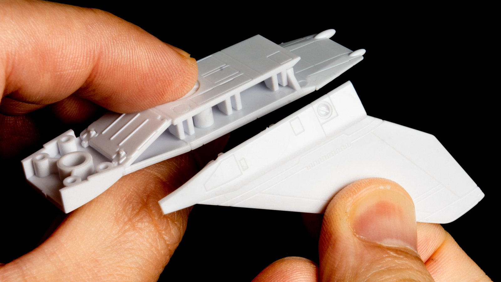 まもなく発進準備完了、1/72 VF-1バルキリーの新たなプラモを徹底チェック!_f0395912_17143625.jpg