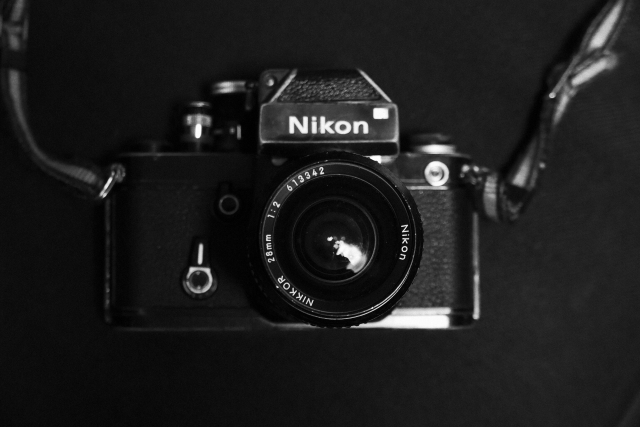 コンバットカメラ Nikonの伝説_f0050534_10094517.jpg